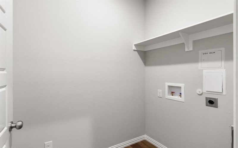 216 Lead Creek Drive, Fort Worth, TX 76131, 4 Habitaciones Habitaciones , ,2 BañosBaños,Residential,En Venta,216 Lead Creek Drive,0,21079645