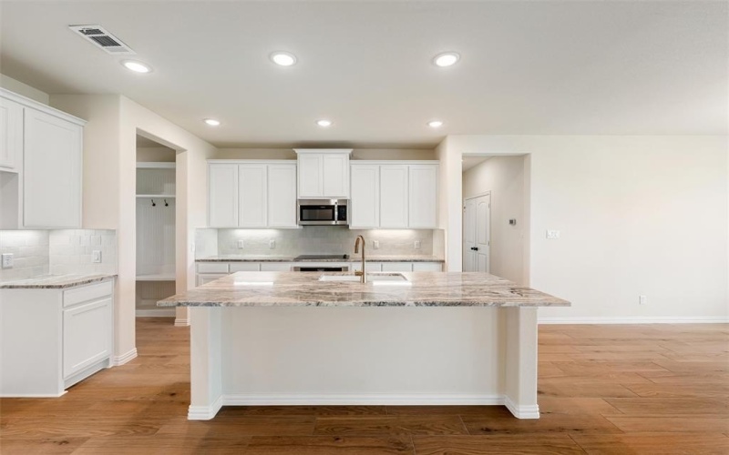 142 Snowy Owl Trail, New Fairview, TX 76078, 3 Bedrooms Bedrooms, ,2 BathroomsBathrooms,Residential,For Sale,142 Snowy Owl Trail,0,21079685