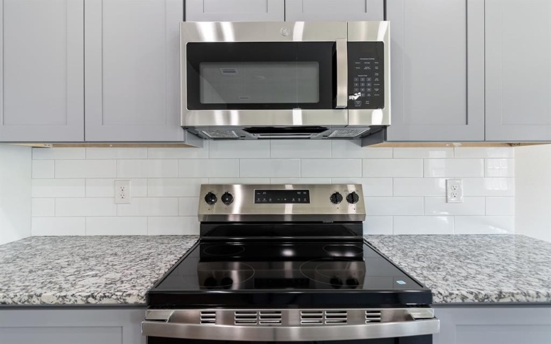 221 Lead Creek Drive, Fort Worth, TX 76131, 3 Habitaciones Habitaciones , ,2 BañosBaños,Residential,En Venta,221 Lead Creek Drive,0,21079824