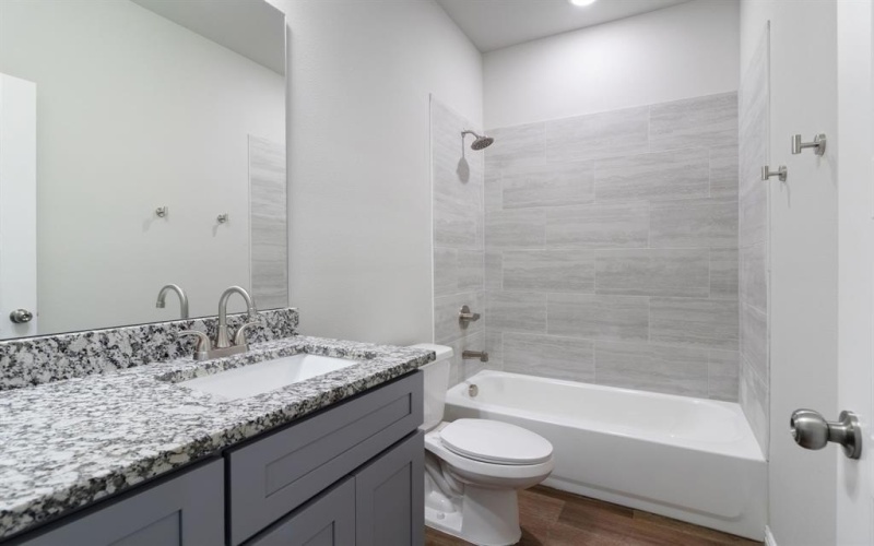 221 Lead Creek Drive, Fort Worth, TX 76131, 3 Habitaciones Habitaciones , ,2 BañosBaños,Residential,En Venta,221 Lead Creek Drive,0,21079824