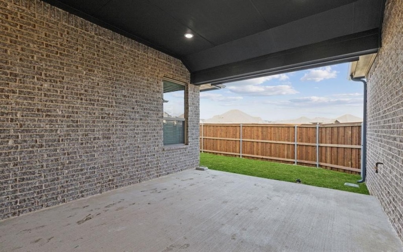 1000 Sunflower Street, Crowley, TX 76036, 4 Habitaciones Habitaciones , ,3 BañosBaños,Residential,En Venta,1000 Sunflower Street,0,21079830