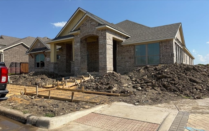 1000 Sunflower Street, Crowley, TX 76036, 4 Habitaciones Habitaciones , ,3 BañosBaños,Residential,En Venta,1000 Sunflower Street,0,21079830