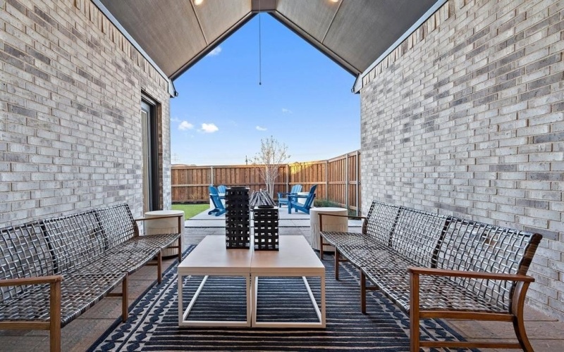 1117 Painted Lady Drive, Crowley, TX 76036, 4 Habitaciones Habitaciones , ,3 BañosBaños,Residential,En Venta,1117 Painted Lady Drive,0,21079837