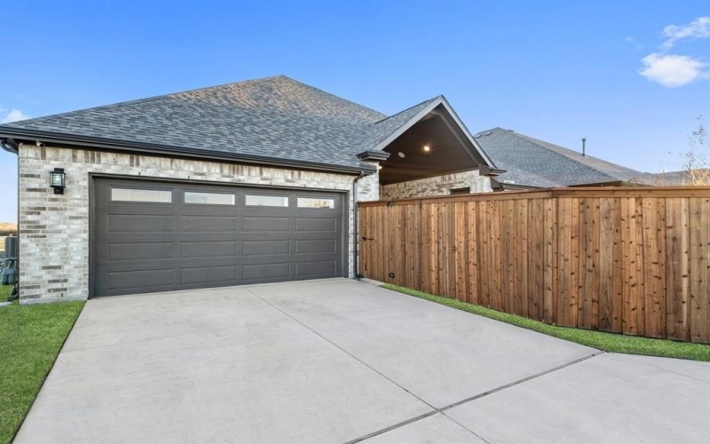 1117 Painted Lady Drive, Crowley, TX 76036, 4 Habitaciones Habitaciones , ,3 BañosBaños,Residential,En Venta,1117 Painted Lady Drive,0,21079837