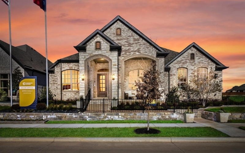 1117 Painted Lady Drive, Crowley, TX 76036, 4 Habitaciones Habitaciones , ,3 BañosBaños,Residential,En Venta,1117 Painted Lady Drive,0,21079837