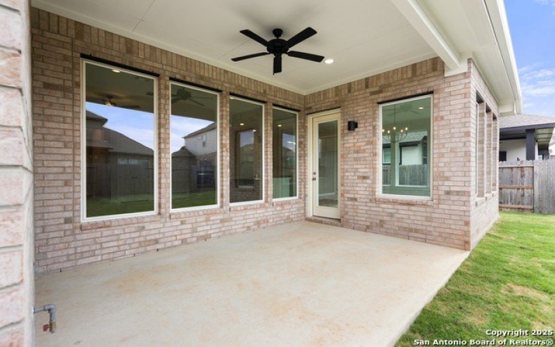 609 Borchers, New Braunfels, TX 78132, 4 Bedrooms Bedrooms, ,3 BathroomsBathrooms,Residential,For Sale,609 Borchers,0,1913191