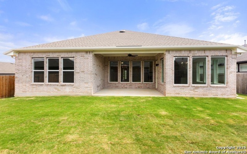 609 Borchers, New Braunfels, TX 78132, 4 Bedrooms Bedrooms, ,3 BathroomsBathrooms,Residential,For Sale,609 Borchers,0,1913191