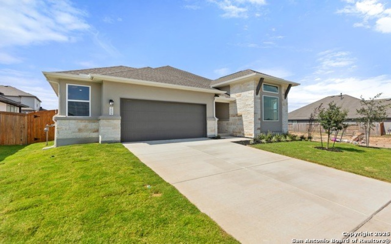609 Borchers, New Braunfels, TX 78132, 4 Bedrooms Bedrooms, ,3 BathroomsBathrooms,Residential,For Sale,609 Borchers,0,1913191