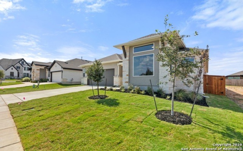609 Borchers, New Braunfels, TX 78132, 4 Bedrooms Bedrooms, ,3 BathroomsBathrooms,Residential,For Sale,609 Borchers,0,1913191