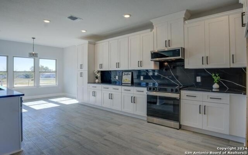 116 hidden ranch, Floresville, TX 78114, 4 Habitaciones Habitaciones , ,3 BañosBaños,Residential,En Venta,116 hidden ranch,0,1913193