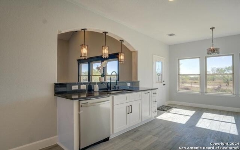 116 hidden ranch, Floresville, TX 78114, 4 Habitaciones Habitaciones , ,3 BañosBaños,Residential,En Venta,116 hidden ranch,0,1913193