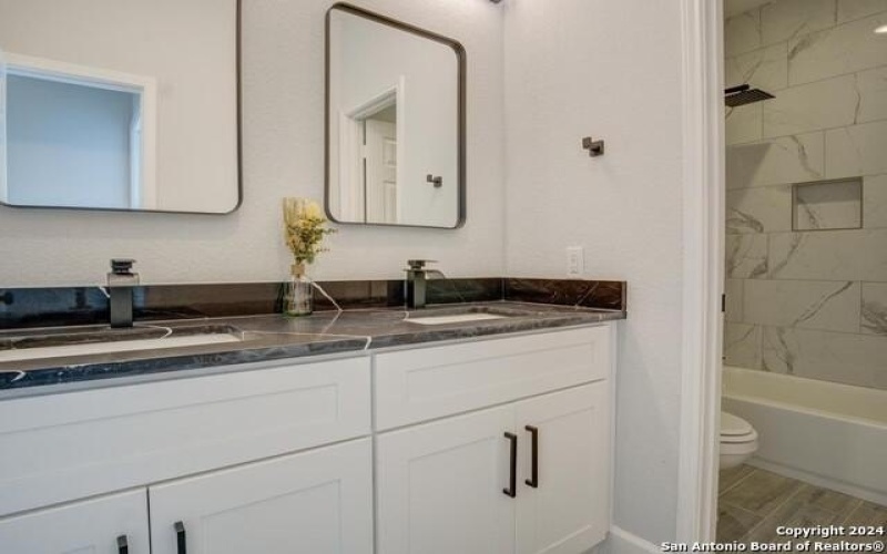 116 hidden ranch, Floresville, TX 78114, 4 Habitaciones Habitaciones , ,3 BañosBaños,Residential,En Venta,116 hidden ranch,0,1913193