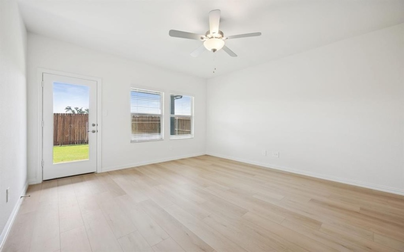 612 Clover Creek Drive, Princeton, TX 75071, 3 Habitaciones Habitaciones , ,2 BañosBaños,Residential,En Venta,612 Clover Creek Drive,0,21078297