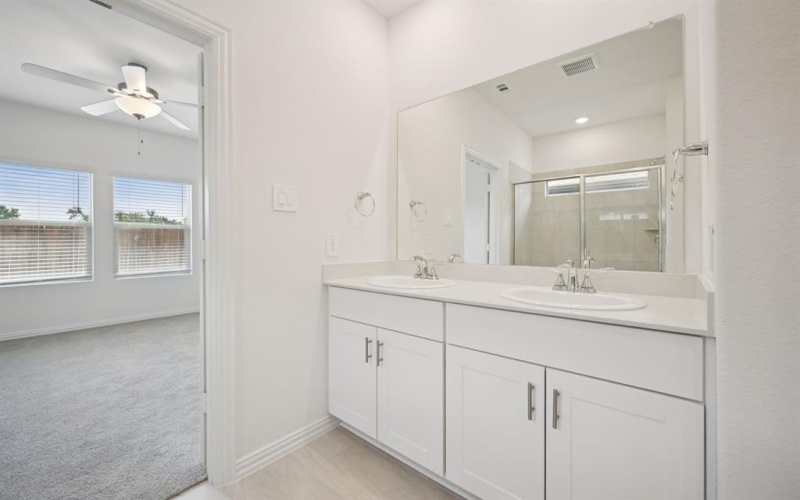 612 Clover Creek Drive, Princeton, TX 75071, 3 Habitaciones Habitaciones , ,2 BañosBaños,Residential,En Venta,612 Clover Creek Drive,0,21078297
