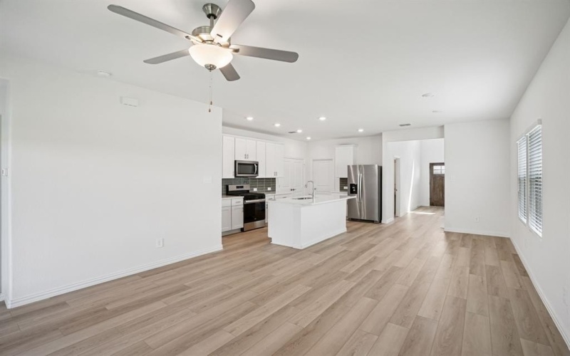 605 Clover Creek Drive, Princeton, TX 75071, 4 Bedrooms Bedrooms, ,2 BathroomsBathrooms,Residential,For Sale,605 Clover Creek Drive,0,21078307