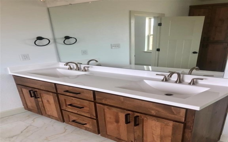 5408 Black Horse Court, Waco, TX 76708, 4 Habitaciones Habitaciones , ,2 BañosBaños,Residential,En Venta,5408 Black Horse Court,0,21078683