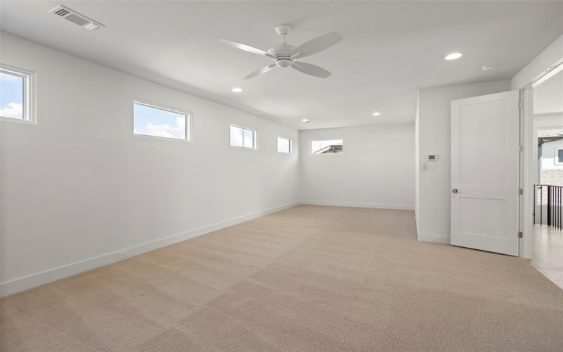 4511 Cowan Avenue, Dallas, TX 75209, 4 Bedrooms Bedrooms, ,5 BathroomsBathrooms,Residential,For Sale,4511 Cowan Avenue,0,21078916
