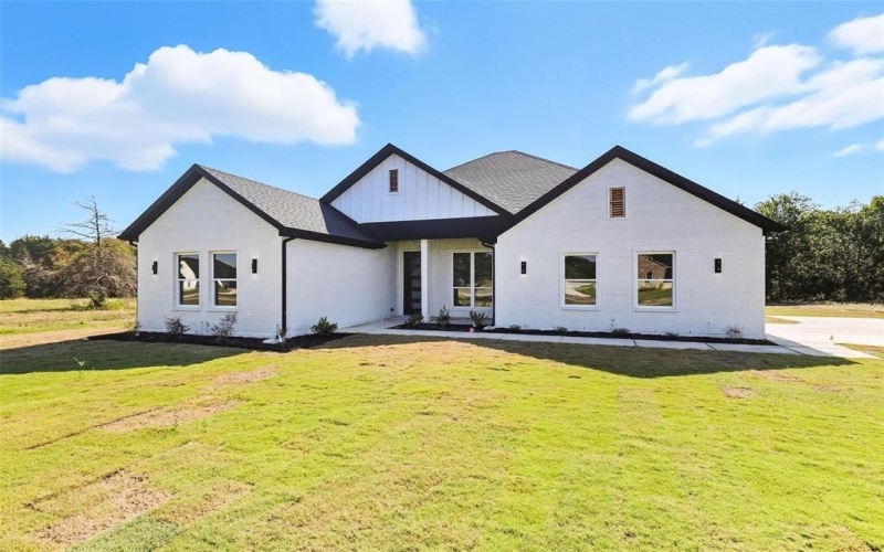 1149 Grison Circle, Corsicana, TX 75109, 3 Bedrooms Bedrooms, ,2 BathroomsBathrooms,Residential,For Sale,1149 Grison Circle,0,21078935