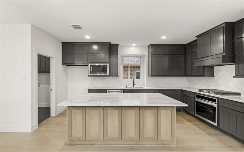 8137 Twin Creek Trail, Rowlett, TX 75089, 4 Habitaciones Habitaciones , ,3 BañosBaños,Residential,En Venta,8137 Twin Creek Trail,0,21079046