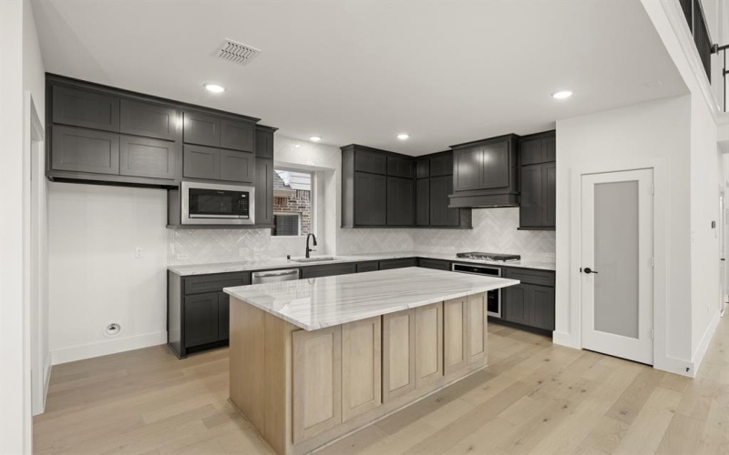 8137 Twin Creek Trail, Rowlett, TX 75089, 4 Habitaciones Habitaciones , ,3 BañosBaños,Residential,En Venta,8137 Twin Creek Trail,0,21079046