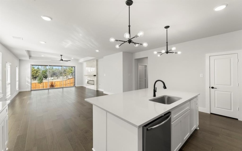 8513 Cross Timber Trail, Rowlett, TX 75089, 3 Bedrooms Bedrooms, ,3 BathroomsBathrooms,Residential,For Sale,8513 Cross Timber Trail,0,21079052