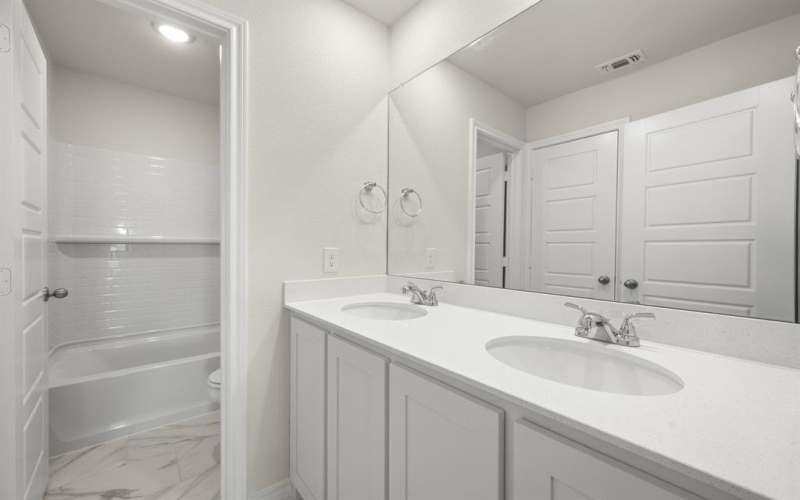 720 Scarlet Sage Drive, Waxahachie, TX 75165, 4 Bedrooms Bedrooms, ,2 BathroomsBathrooms,Residential,For Sale,720 Scarlet Sage Drive,0,21079070