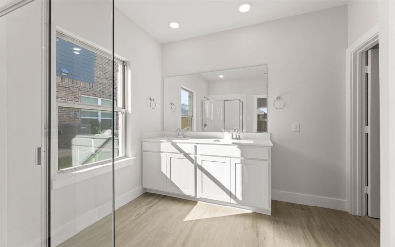 228 Tradd Street, Glenn Heights, TX 75154, 4 Bedrooms Bedrooms, ,2 BathroomsBathrooms,Residential,For Sale,228 Tradd Street,0,21079079