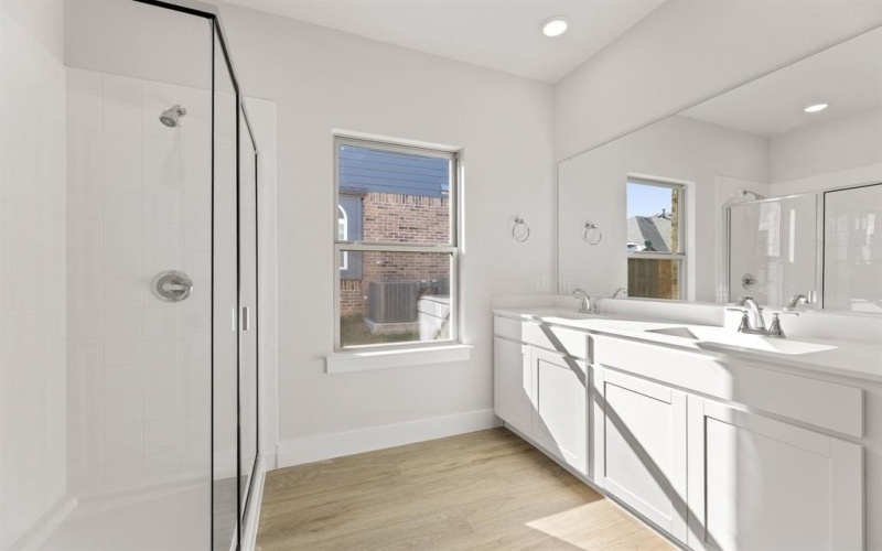 228 Tradd Street, Glenn Heights, TX 75154, 4 Bedrooms Bedrooms, ,2 BathroomsBathrooms,Residential,For Sale,228 Tradd Street,0,21079079