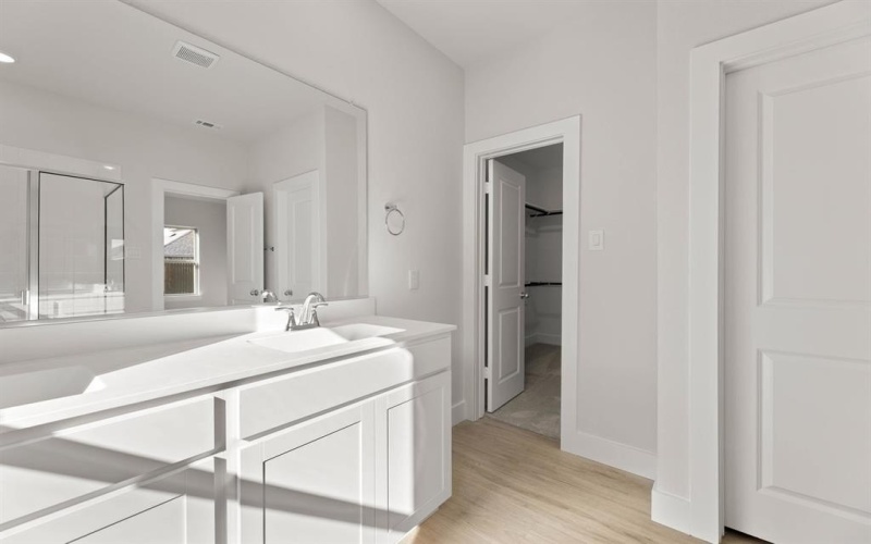 228 Tradd Street, Glenn Heights, TX 75154, 4 Bedrooms Bedrooms, ,2 BathroomsBathrooms,Residential,For Sale,228 Tradd Street,0,21079079