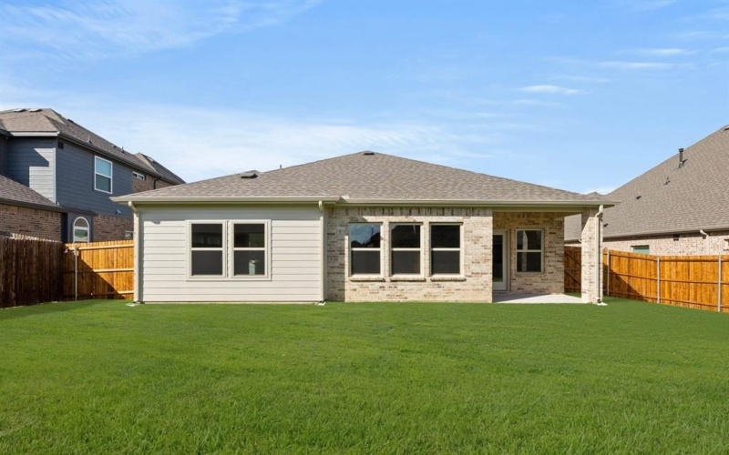 228 Tradd Street, Glenn Heights, TX 75154, 4 Bedrooms Bedrooms, ,2 BathroomsBathrooms,Residential,For Sale,228 Tradd Street,0,21079079