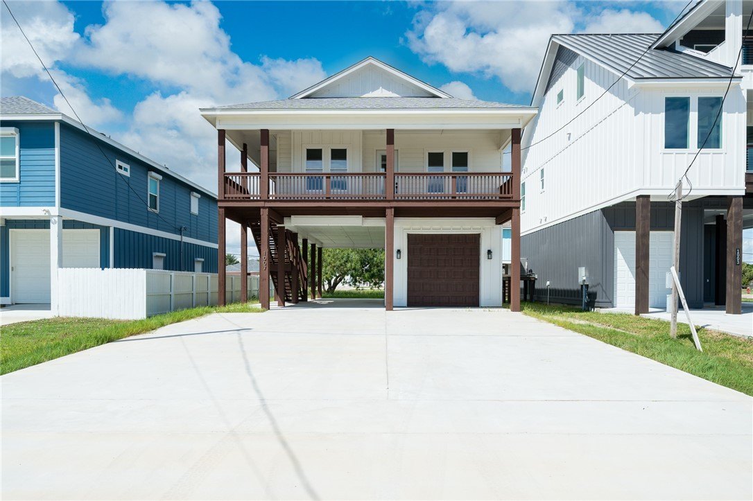 1007 S Live Oak Street, Rockport, TX 78382, 3 Habitaciones Habitaciones , ,2 BañosBaños,Residential,En Venta,1007 S Live Oak Street,0,465995