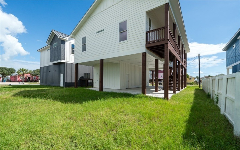 1007 S Live Oak Street, Rockport, TX 78382, 3 Habitaciones Habitaciones , ,2 BañosBaños,Residential,En Venta,1007 S Live Oak Street,0,465995