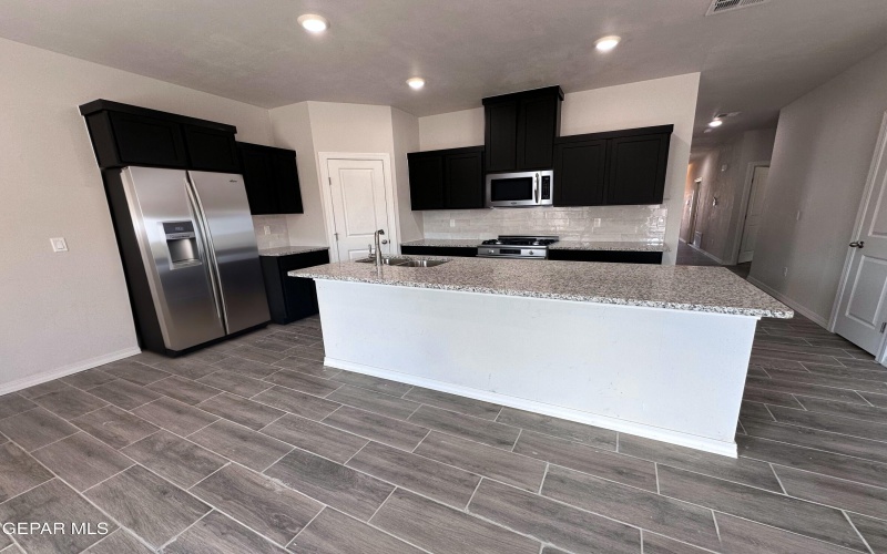 14524 Johnny Mata Drive, El Paso, TX 79938, 4 Bedrooms Bedrooms, ,1 BathroomBathrooms,Residential,For Sale,14524 Johnny Mata Drive,0,931597