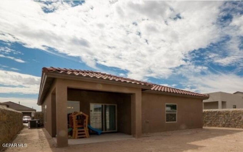 912 LOUISIANA DOWNS Avenue, El Paso, TX 79932, 4 Habitaciones Habitaciones , ,2 BañosBaños,Residential,En Venta,912 LOUISIANA DOWNS Avenue,0,931620