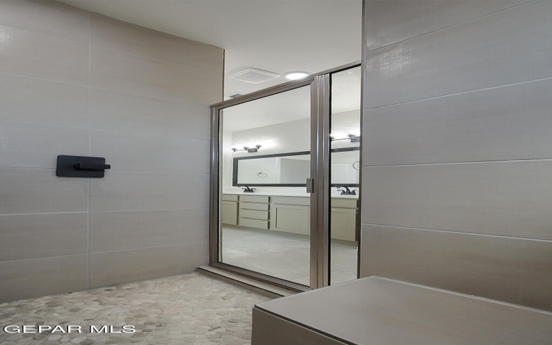 13900 Carolina Ponce Avenue, El Paso, TX 79928, 5 Bedrooms Bedrooms, ,2 BathroomsBathrooms,Residential,For Sale,13900 Carolina Ponce Avenue,0,931632