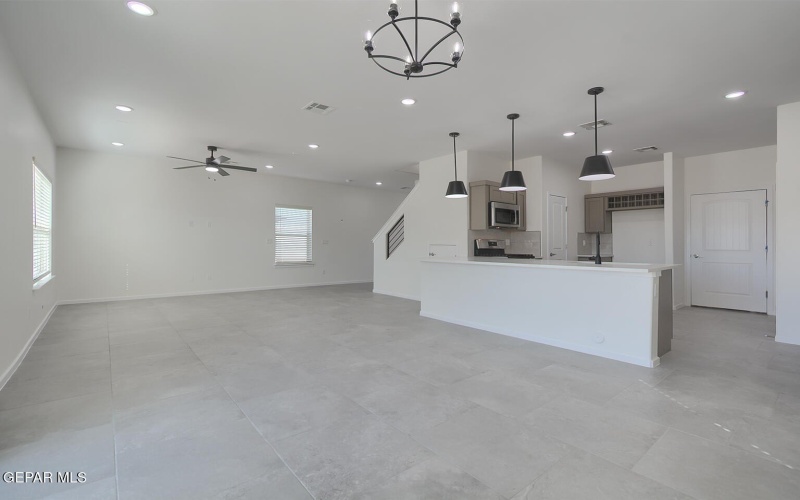 13900 Carolina Ponce Avenue, El Paso, TX 79928, 5 Bedrooms Bedrooms, ,2 BathroomsBathrooms,Residential,For Sale,13900 Carolina Ponce Avenue,0,931632