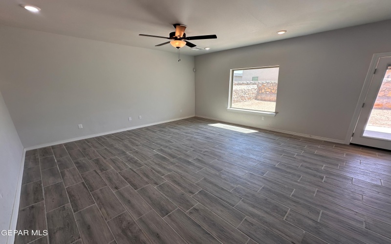 5005 ANDREW JOREL Drive, El Paso, TX 79938, 3 Habitaciones Habitaciones , ,Residential,En Venta,5005 ANDREW JOREL Drive,0,931633