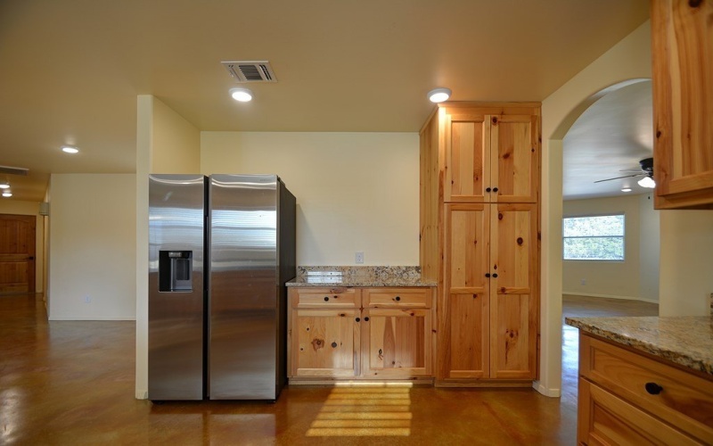 1846 White Tail Ln, Bandera, TX 78003, 5 Habitaciones Habitaciones , ,2 BañosBaños,Residential,En Venta,1846 White Tail Ln,0,120511