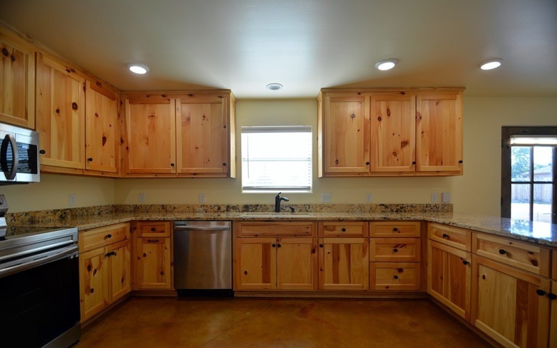 1846 White Tail Ln, Bandera, TX 78003, 5 Habitaciones Habitaciones , ,2 BañosBaños,Residential,En Venta,1846 White Tail Ln,0,120511