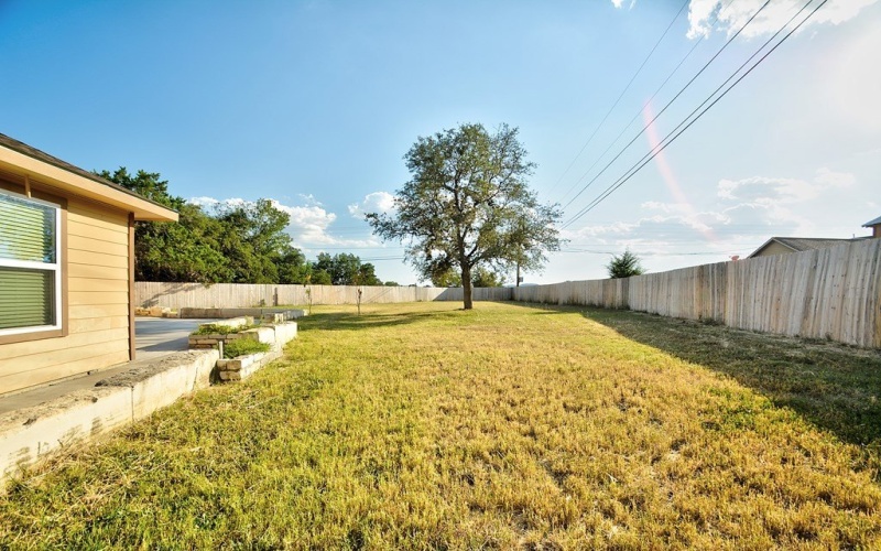 1846 White Tail Ln, Bandera, TX 78003, 5 Habitaciones Habitaciones , ,2 BañosBaños,Residential,En Venta,1846 White Tail Ln,0,120511