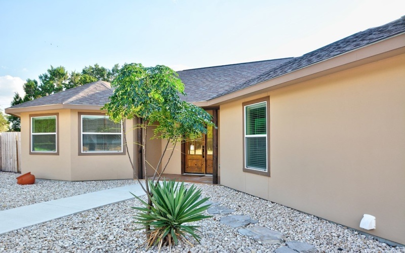 1846 White Tail Ln, Bandera, TX 78003, 5 Habitaciones Habitaciones , ,2 BañosBaños,Residential,En Venta,1846 White Tail Ln,0,120511