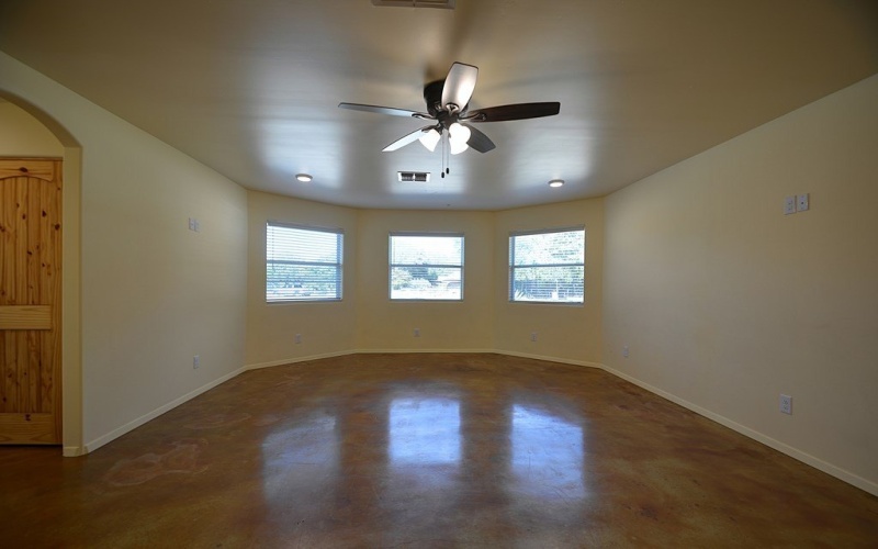 1846 White Tail Ln, Bandera, TX 78003, 5 Habitaciones Habitaciones , ,2 BañosBaños,Residential,En Venta,1846 White Tail Ln,0,120511