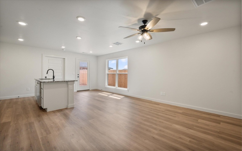 13907 Flint Avenue, Lubbock, TX 79423, 3 Bedrooms Bedrooms, ,2 BathroomsBathrooms,Residential,For Sale,13907 Flint Avenue,0,202561462