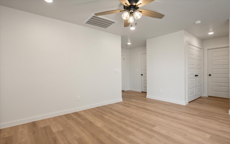 13907 Flint Avenue, Lubbock, TX 79423, 3 Bedrooms Bedrooms, ,2 BathroomsBathrooms,Residential,For Sale,13907 Flint Avenue,0,202561462