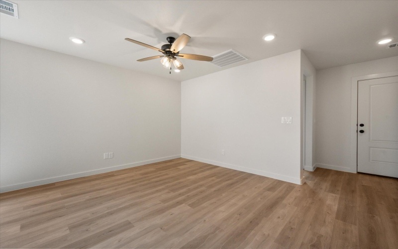 13907 Flint Avenue, Lubbock, TX 79423, 3 Bedrooms Bedrooms, ,2 BathroomsBathrooms,Residential,For Sale,13907 Flint Avenue,0,202561462