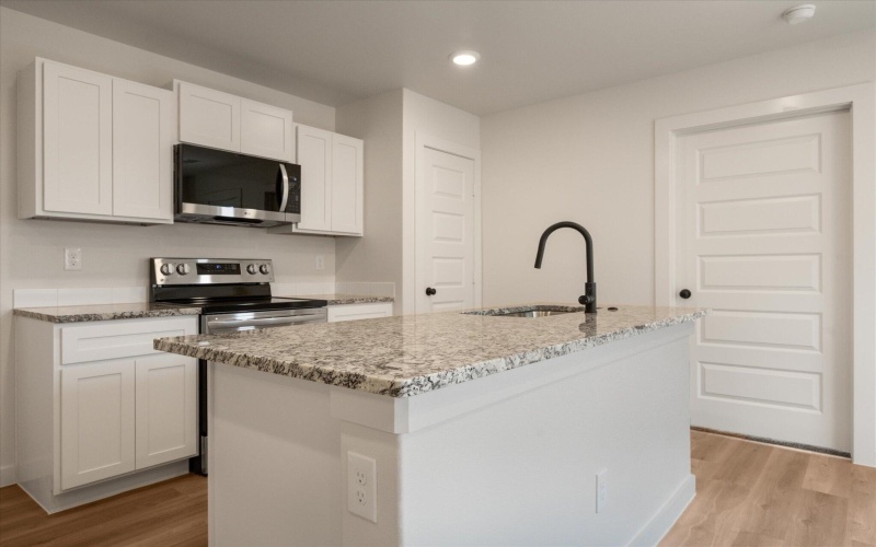 13907 Flint Avenue, Lubbock, TX 79423, 3 Bedrooms Bedrooms, ,2 BathroomsBathrooms,Residential,For Sale,13907 Flint Avenue,0,202561462