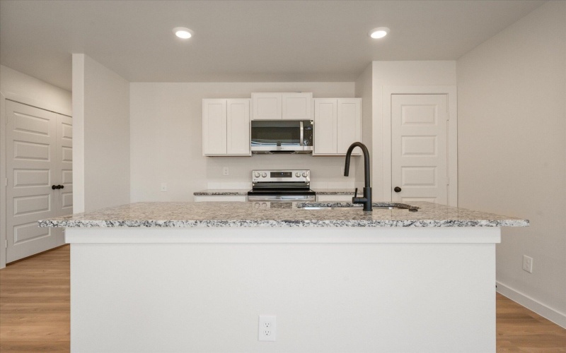 13907 Flint Avenue, Lubbock, TX 79423, 3 Bedrooms Bedrooms, ,2 BathroomsBathrooms,Residential,For Sale,13907 Flint Avenue,0,202561462
