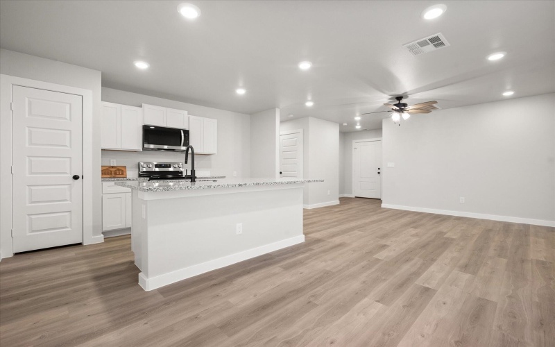 14411 Paris Avenue, Lubbock, TX 79423, 3 Bedrooms Bedrooms, ,2 BathroomsBathrooms,Residential,For Sale,14411 Paris Avenue,0,202561463