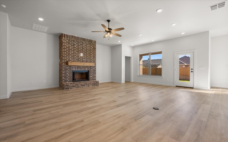 7005 16th Street, Lubbock, TX 79416, 4 Habitaciones Habitaciones , ,3 BañosBaños,Residential,En Venta,7005 16th Street,0,202561464