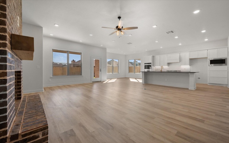7005 16th Street, Lubbock, TX 79416, 4 Habitaciones Habitaciones , ,3 BañosBaños,Residential,En Venta,7005 16th Street,0,202561464